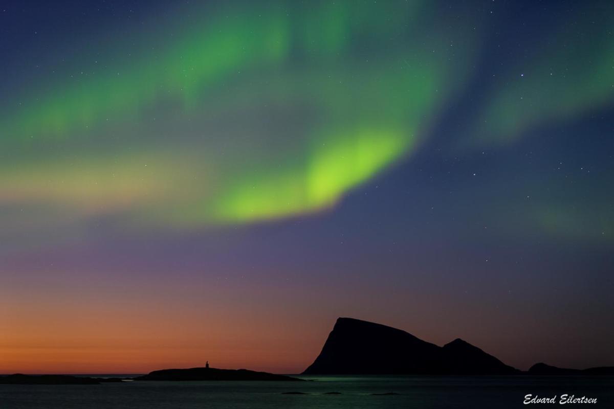 Unique And Charming Holiday Home With Fantastic Sea Views Tromso Bagian luar foto