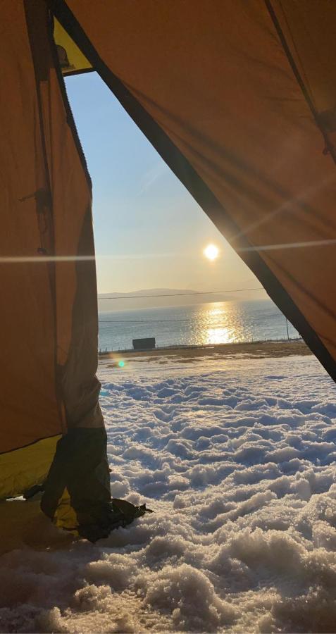 Unique And Charming Holiday Home With Fantastic Sea Views Tromso Bagian luar foto