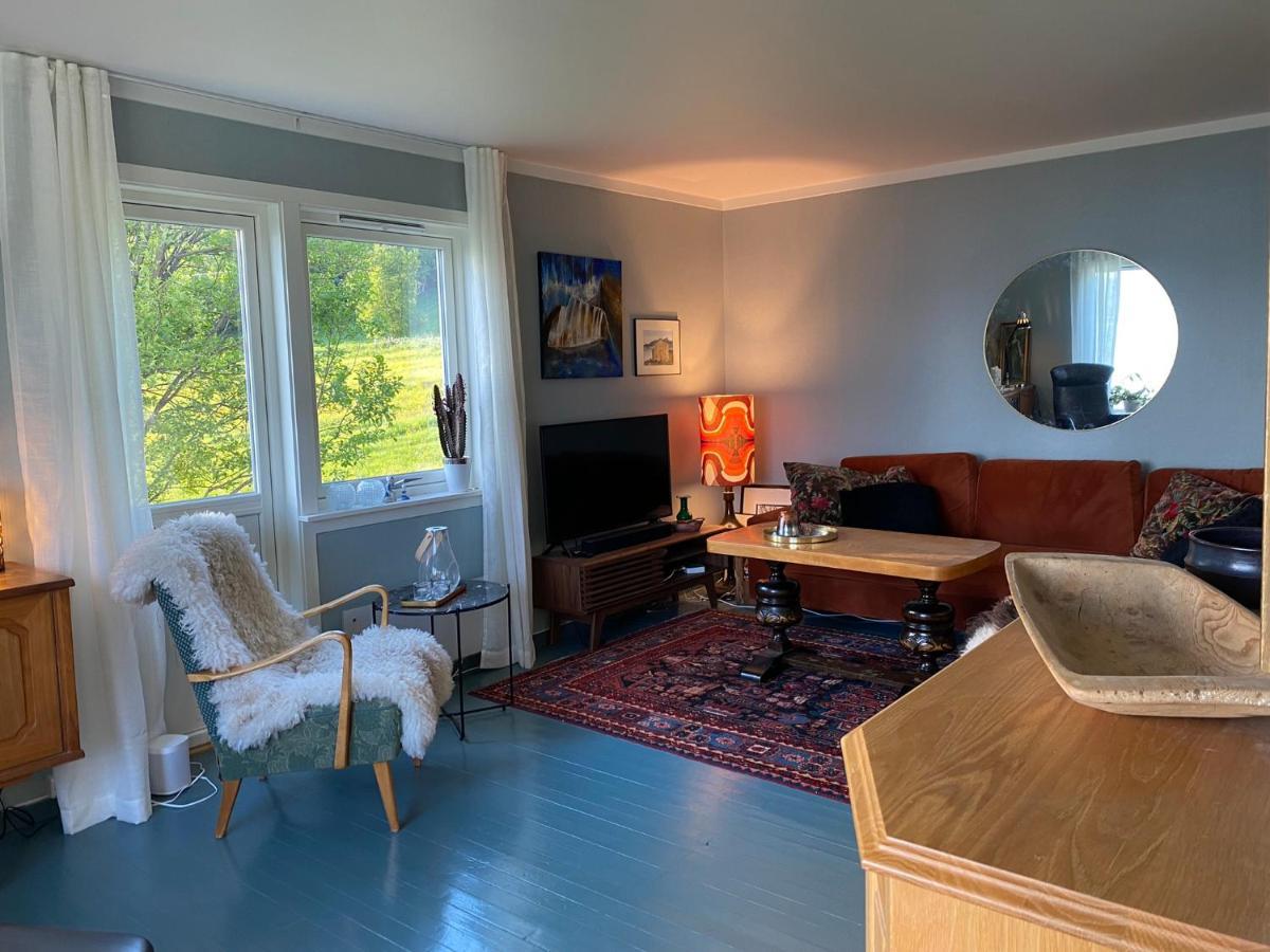 Unique And Charming Holiday Home With Fantastic Sea Views Tromso Bagian luar foto